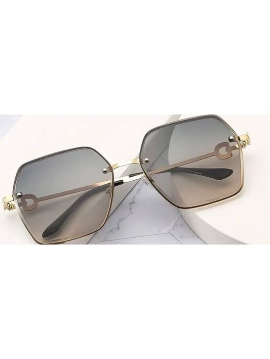 Oversized Unisex Square Grey to Tea Gradient Sunglasses With Gold Frame main image 5